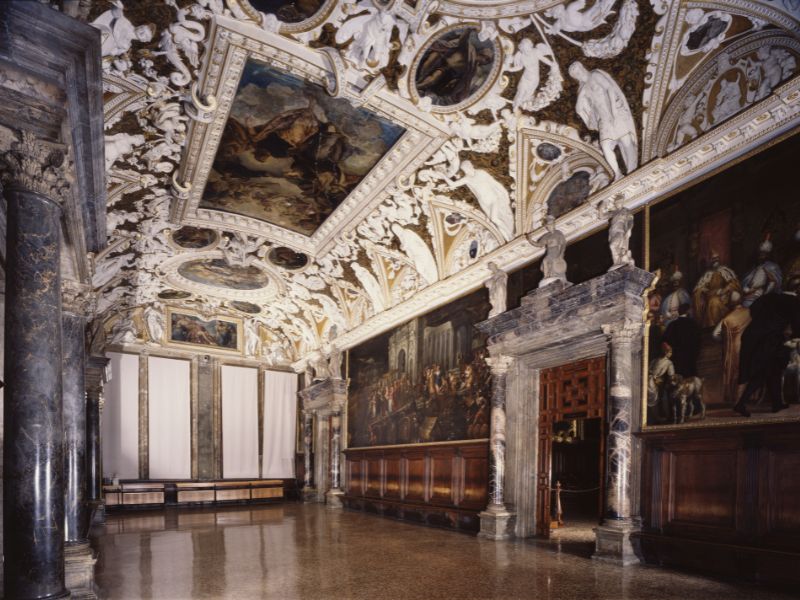 Sala delle Quattro Porte